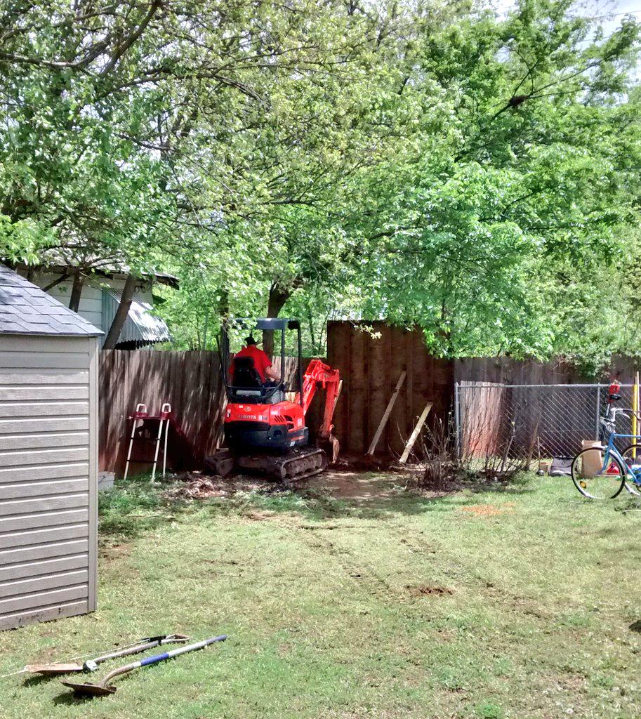 cedorris's tweet image. So here&apos;s my afternoon. #sewerproblems