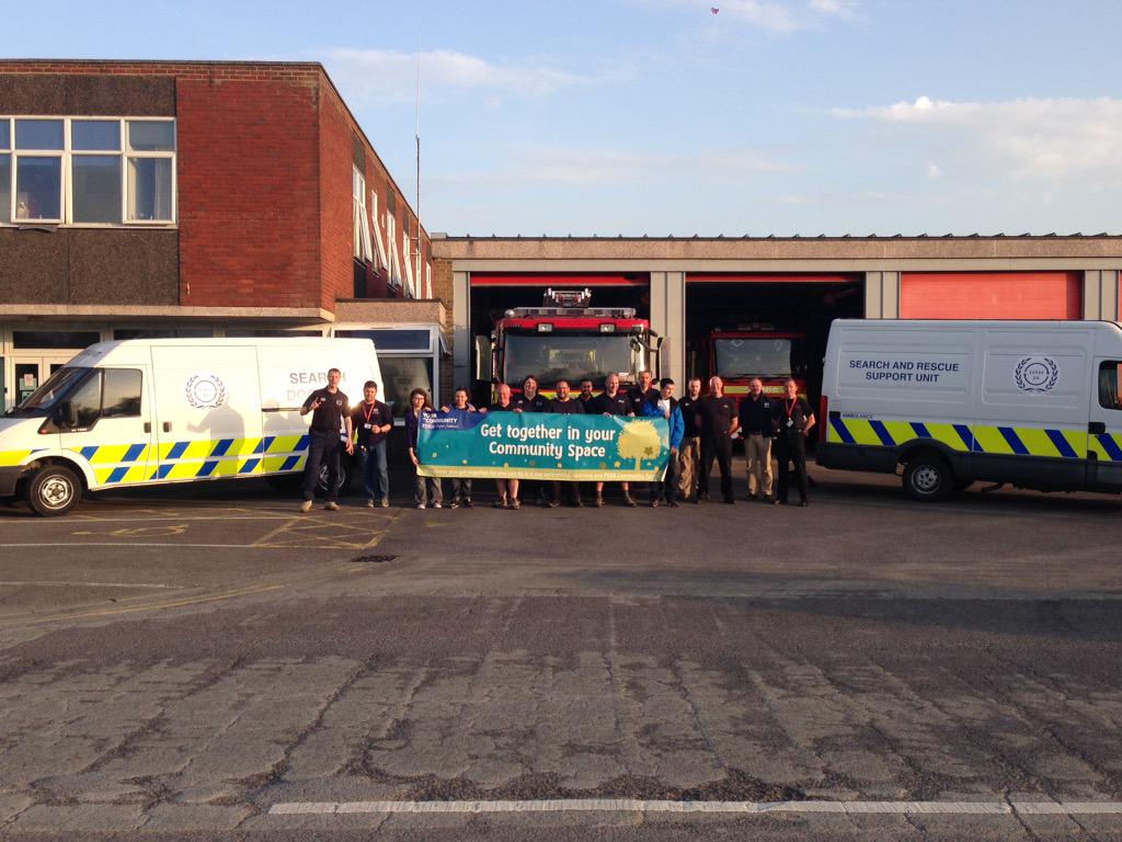 PTTeamSalisbury's tweet photo. Thanks @Tesco Salisbury! @SERVE_ON @SalisburyCRT @WiltsFire @LearningCurve2 @PrincesTrust #communitysupport #donation http://t.co/6igjXxnO5W