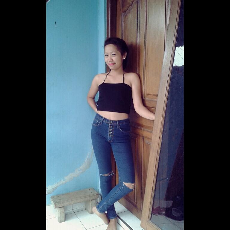 Ayu Berlina tweet media