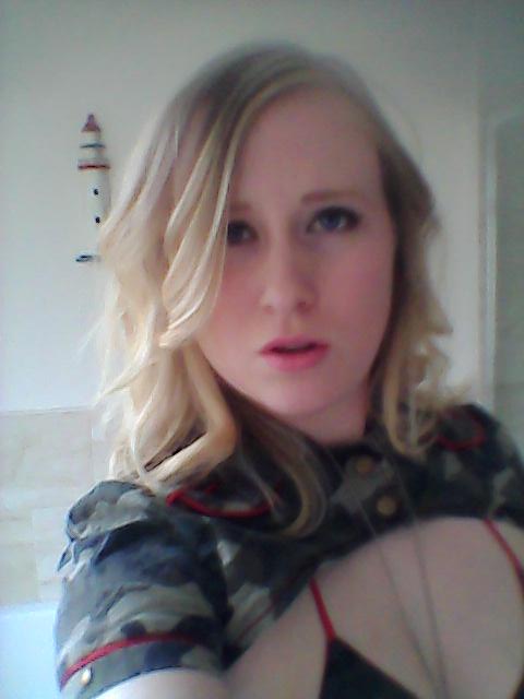 Army girl at the ready! http://t.co/oz8EVIAIS0<a href="/tag/manyvids"class="tags"><span>#manyvids</span></a><a href="/tag/mvsales"class="tags"><span>#mvsales</span></a>