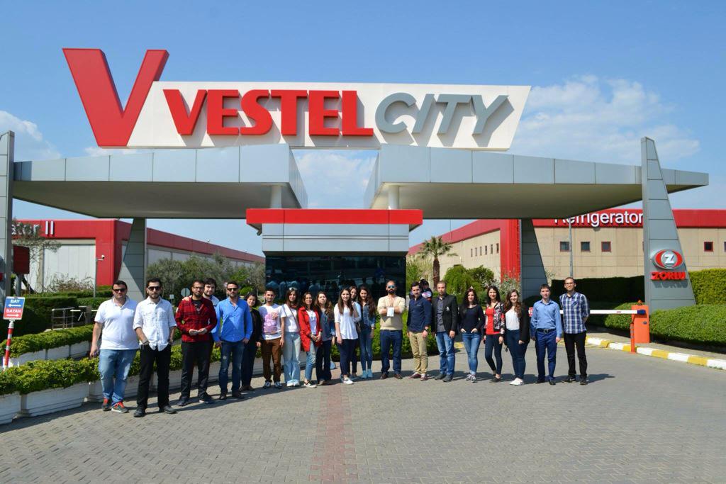 Ekonometri Kulübü olarak bizleri en güzel şekilde ağırlayan VESTELCITY ailesine çok teşekkür ederiz.