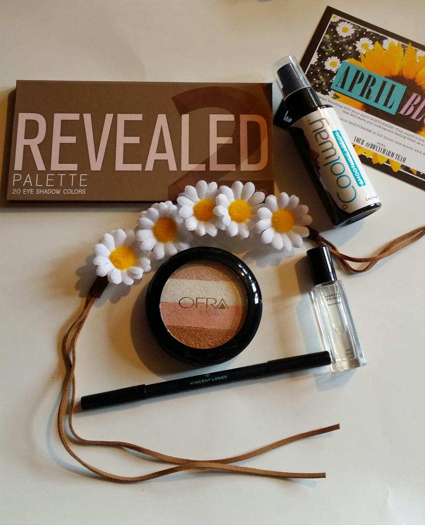 katibuggg's tweet photo. In love with my @boxycharm . 😘😚 #makeup #boxycharm. #BoxyBloom  I love boxycharm your amazing. #subscriptionbox http://t.co/m6dghzsP5i