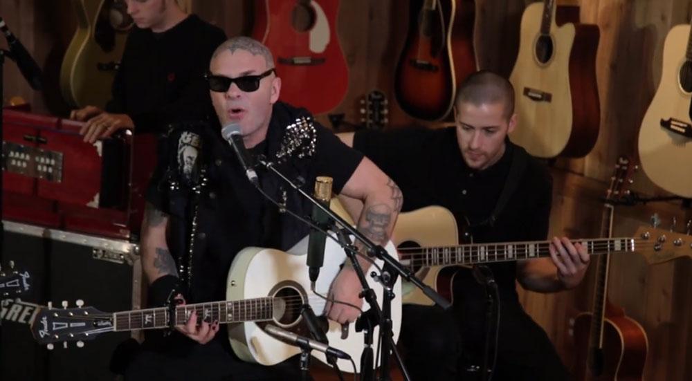 Fender's tweet photo. .@Rancid's @timtimebomb performs an acoustic version of 'Locomotive'. Watch the performance @ http://t.co/WFC4ekRJDQ http://t.co/ARA3Lzb3dw