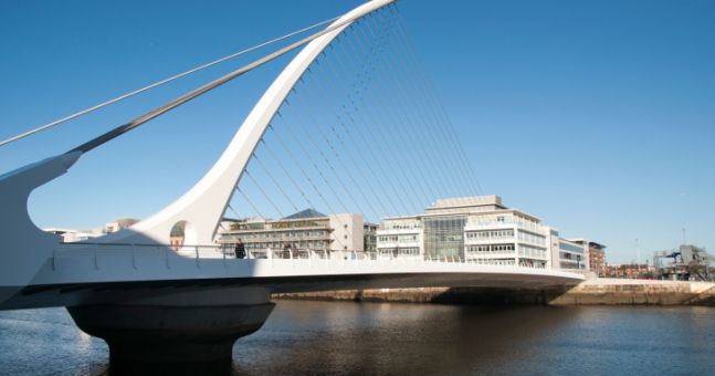 JOEdotie's tweet photo. Happy days! Ireland is set for a week of fine, dry, warm weather http://t.co/SuSOx2neGu http://t.co/nooxioaMdr