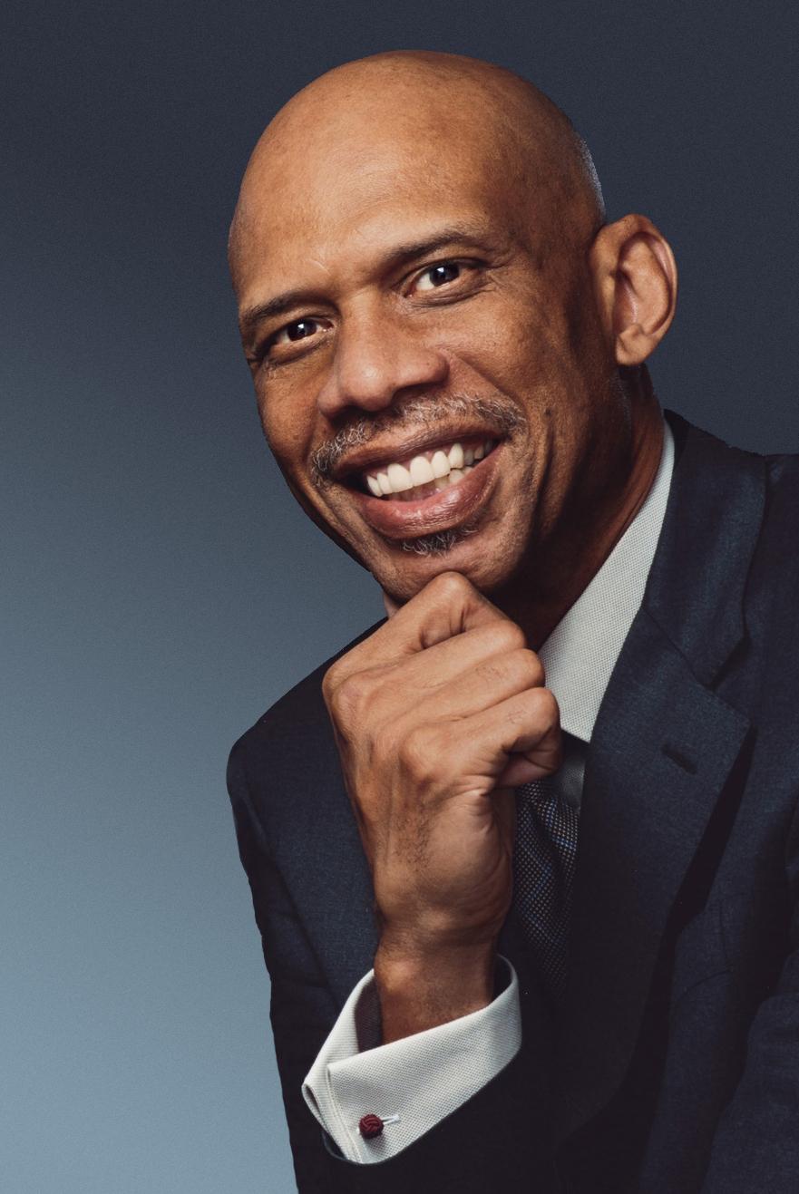 Today a legend is celebrating a birthday! Happy Birthday to Kareem Abdul-Jabbar is 68 today! 