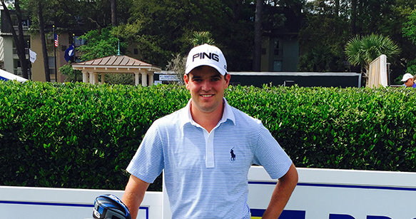 GolfChannel's tweet image. Play in #theMasters. Turn pro. Sign with Ping. Former No. 1 amateur Conners inks agreement: bit.ly/1zlu5to