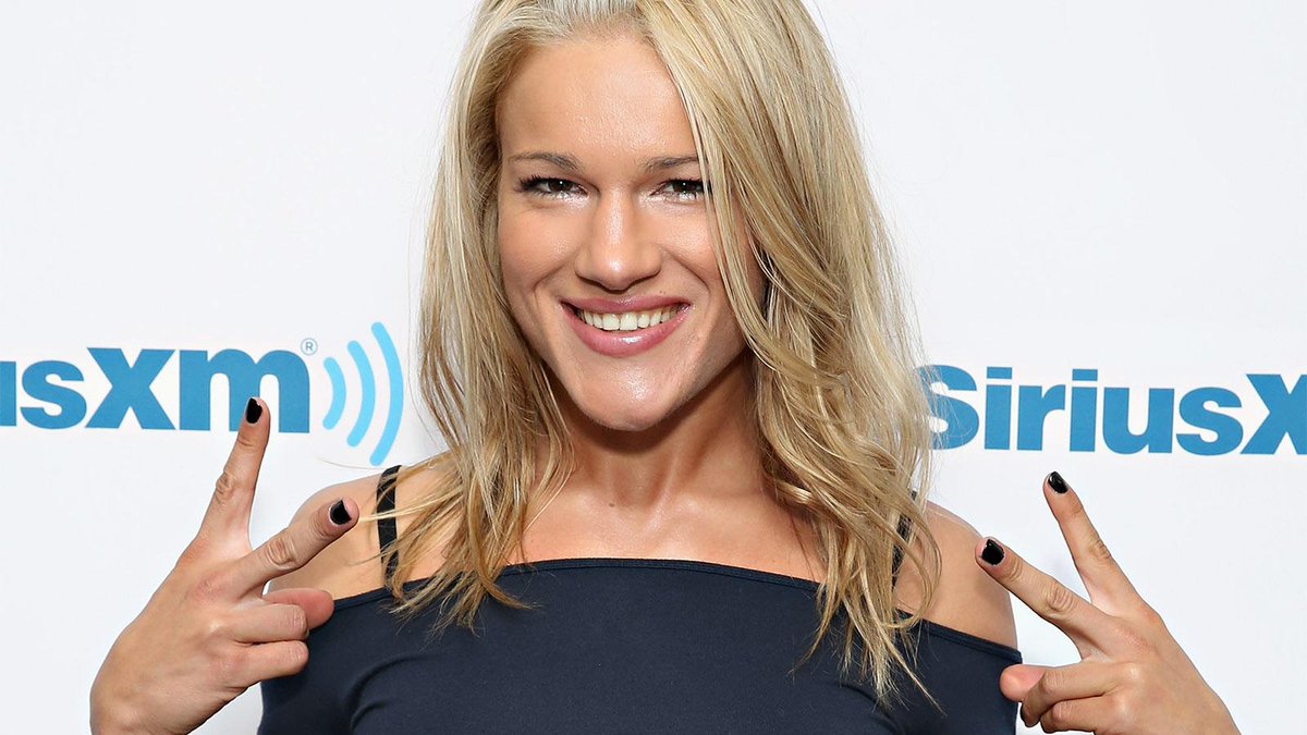 HaymakerBlog's tweet image. Felice Herrig: I think Cassie Cage from "Mortal Kombat" is 100% me 
foxs.pt/1Hy8btL #UFC @feliceherrig