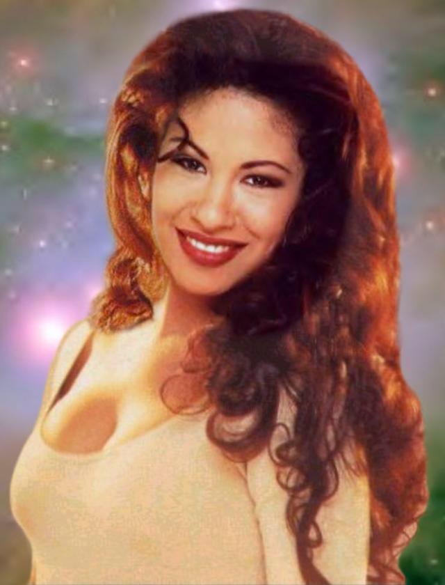 Happy Birthday to this beautiful Latina, Selena Quintanilla  