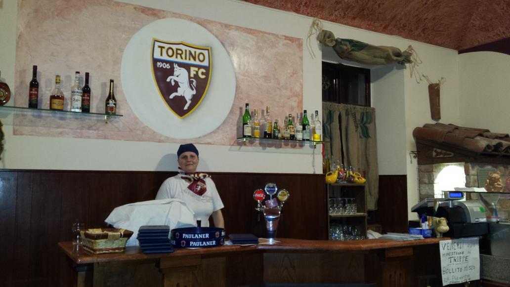ElenaRonzi's tweet photo. @kamilglik25 czesc Glik otworzylam w garessio pizzeria gdzie jest duzo kibicow torino jakbys mial ochote przyjedz http://t.co/AAzQZgniSY