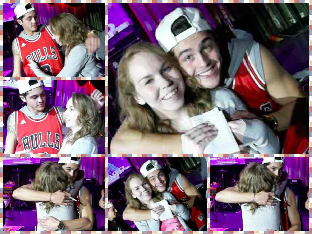 Round2Dylan's tweet photo. @TheFanRave Best Night of my Life hands down. #FanRaveChicago http://t.co/HvkUBOpLMU