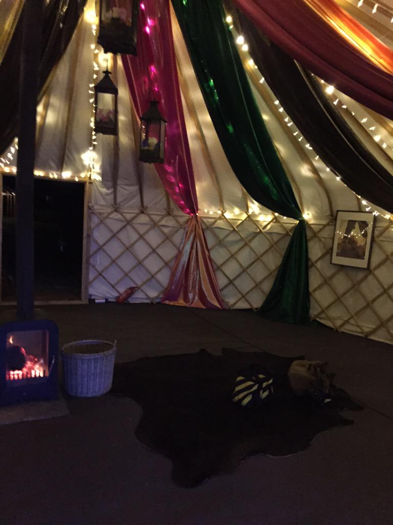 <a href="/Yorkshireyurts/">Yorkshire Yurts</a> <a href="/STEMSDESIGN/">Stems Design</a> <a href="/simplyvintageev/">Rachel Chippendale</a> <a href="/Toastofleeds/">Shelly</a> the yurts at night!!