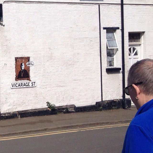 MiltonKeyn_es's tweet photo. @miltonkeyn_es by youve_been_had Fans #had #youvebeenhad #streetart #street #art #stencil #graff #graffiti #graffli… http://t.co/1nlUM7ATZK