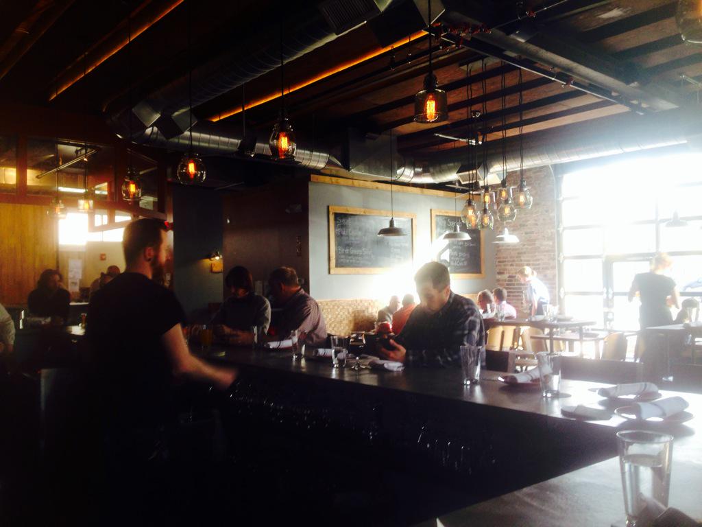 CharlestownMA's tweet photo. Loving the atmosphere at @TheBrewersFork! So happy for this new addition in #Charlestown #BostonStrong #TasteTheTown http://t.co/2SBgfW3f3F