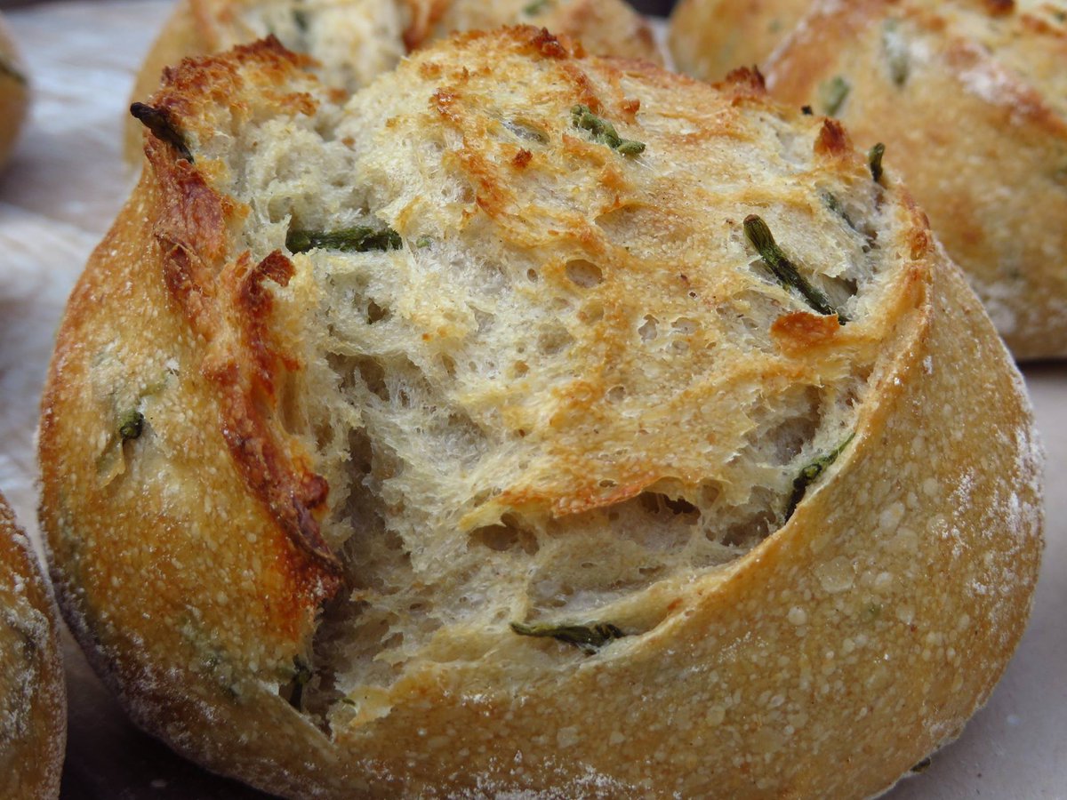 JohnzBakery's tweet photo. Zaterdag 18 april verkoop #desem @ http://t.co/OtqqGQK5ws @JohnzBakery  brengt o.a mee #zeekraal #kamut http://t.co/uCLrUFkQDW