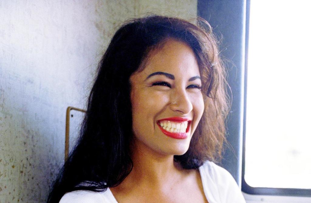 Happy 44th Birthday  Selena Quintanilla Rest In Paradise 