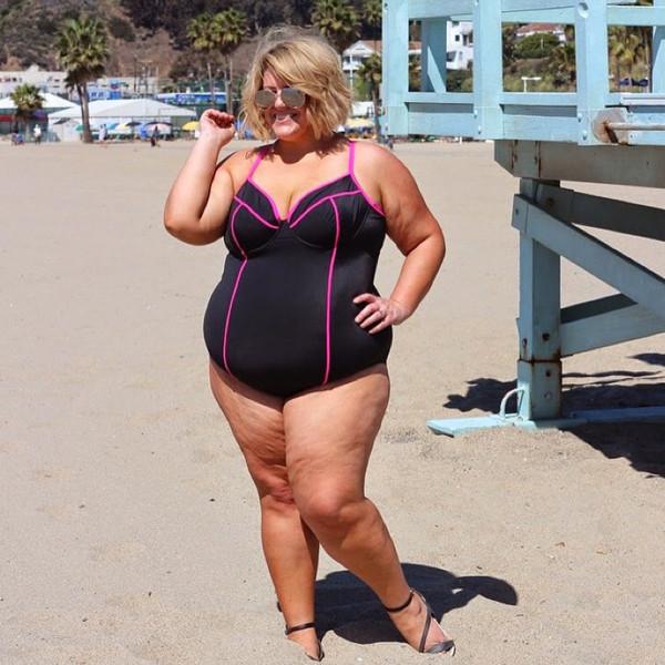 the_worldface's tweet photo. Why this fashion blogger's #ThisIsntBrave swimsuit statement is going viral: http://t.co/ITpLGVbOlA http://t.co/YoAJb1XvUG