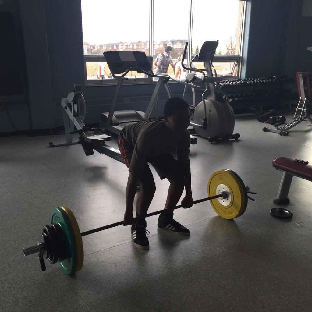 MegDonaldson3's tweet photo. He might have joined us late but Jade made 200# look easy! #deadlift #powerlifting #strongmatters #slssstrong http://t.co/lmMWAy1PdR