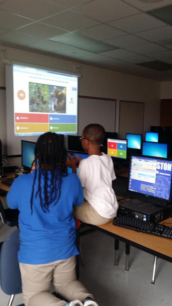 LCLessonPlans's tweet photo. Daly #tutorials #abcdcards with kahoot #GISDGameOn @GISDGameOn @WeisAtGISD #WEISROCKS http://t.co/PF2vxkoemz