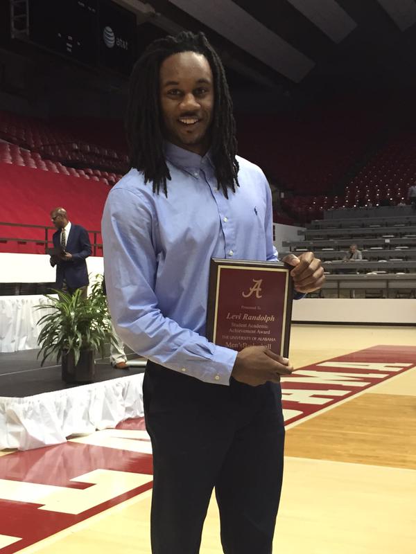 RollTideBBall's tweet photo. Outstanding Off. &amp; Outstanding Def. Award winners - Levi Randolph &amp; Rodney Cooper! (Picture: @AlabamaMBB) #RTR http://t.co/Lo1uLSRQgm