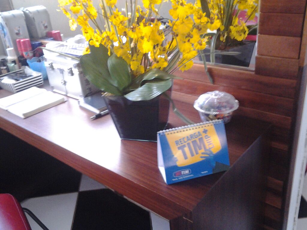 JLS_EXEMPLO49's tweet photo. Entrega de calendários guerreiros locomotiva@paulokugler@IMPERIOMC_TBR@tatianesexemplo@Farias_Lima_MSC @FernandesMrc http://t.co/7X6YnC72mF