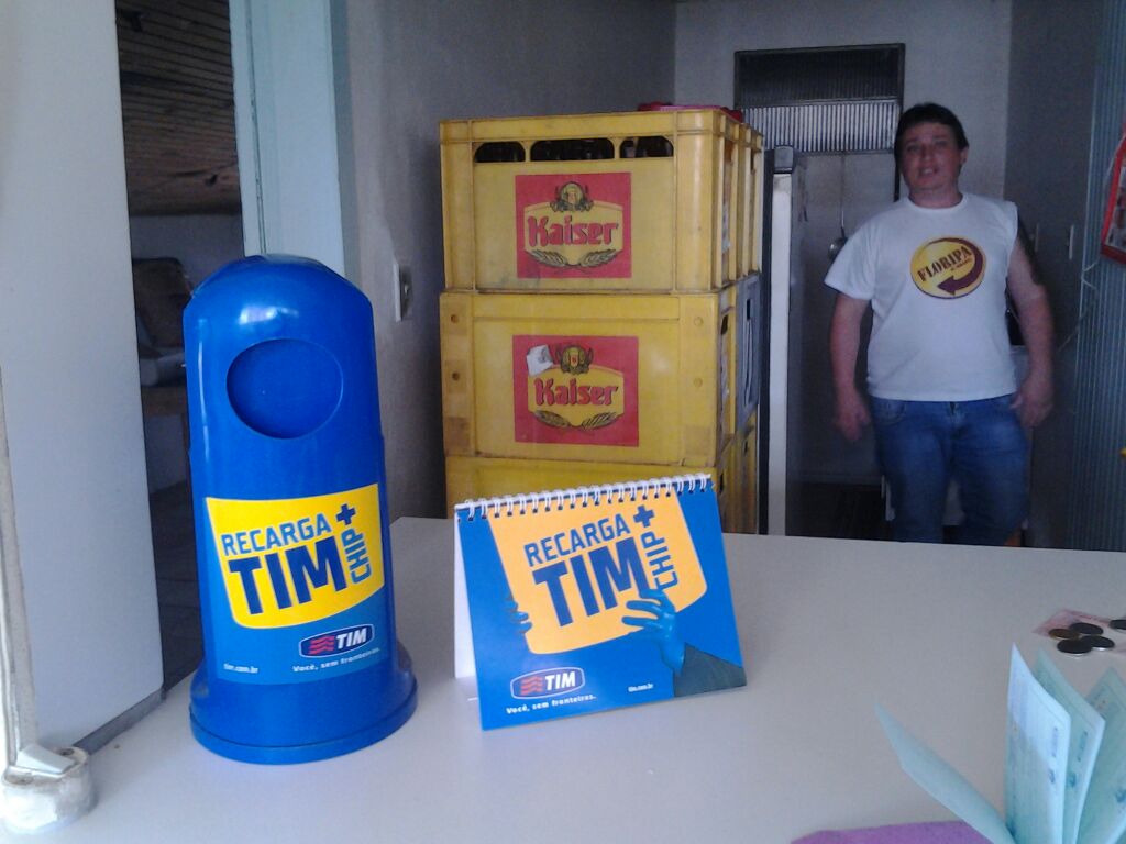 JLS_EXEMPLO49's tweet photo. Entrega de calendários guerreiros locomotiva@paulokugler@IMPERIOMC_TBR@tatianesexemplo@Farias_Lima_MSC @FernandesMrc http://t.co/7X6YnC72mF
