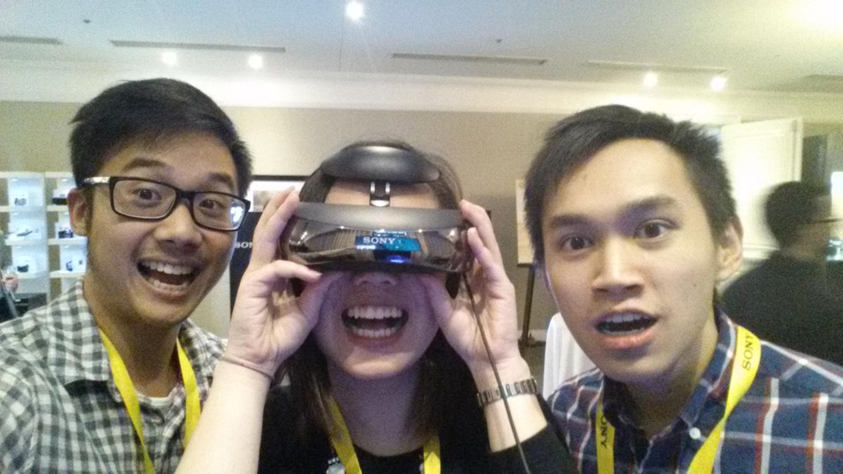 CJ__NOMS's tweet photo. Trying out some #virtualreality gear at #SonyVIP with these losers @ngmarco @jonhoho http://t.co/C9SqYplrDi
