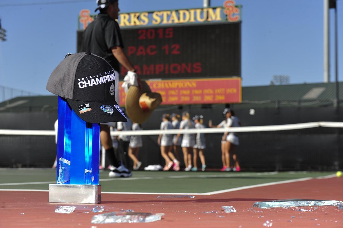 USC_Athletics's tweet photo. That awkward moment when @USCWomensTennis accidentally smashed the @pac12 championship trophy... #FightOn http://t.co/d5iUdVSHq7