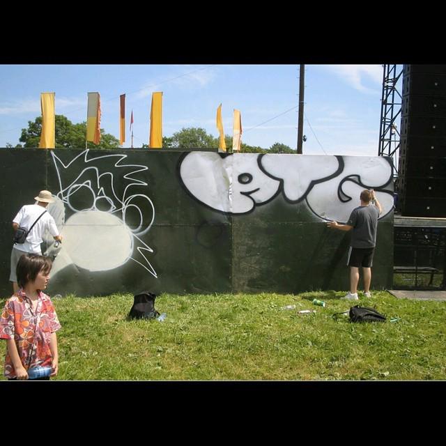 ATG_WORLD's tweet photo. #ATGLDN http://t.co/cd2D5Svc7F http://t.co/CLeKrOWZ4Q