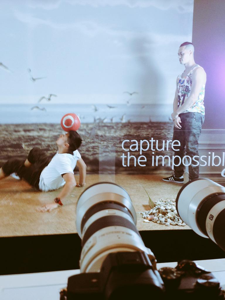 kageee's tweet photo. Capture the Impossible #SonyVIP #SonyCanada @Sony http://t.co/d1rExN01sP