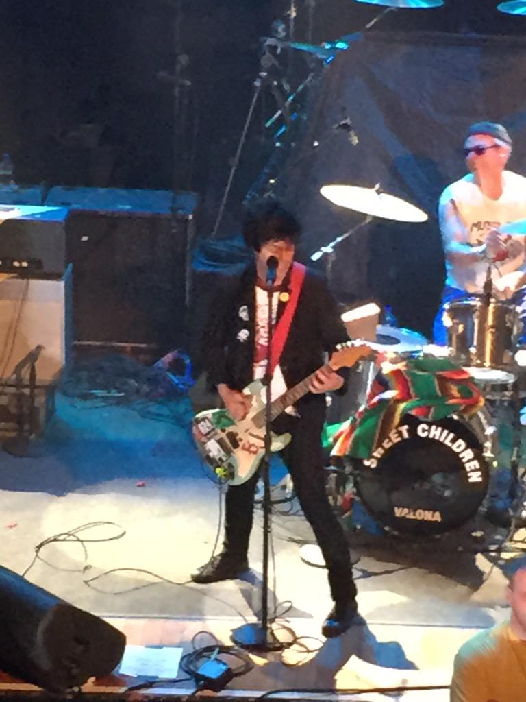 Nuff said!  <a href="/GDLoT/">Green Day LIVE</a>