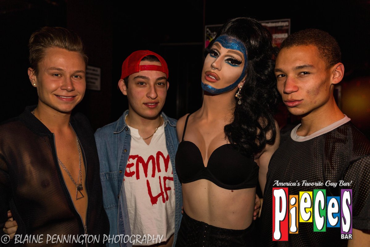 Pieces, Gay Bar