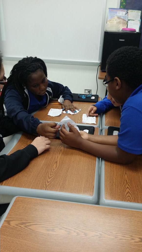 LCLessonPlans's tweet photo. #synecticsnowballs were flying in Daly's room 2nd period today! @GISDGameOn #GISDGameOn #WeisROCKS http://t.co/6BrNKp0xu3
