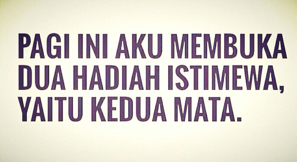 GreenHero_ID's tweet photo. Pagi ini aku membuka dua hadiah istimewa, yaitu kedua mata untuk melihat indahnya Bumi
Pagi, Sahabat😉
#ThanksToEarth http://t.co/caj8EEbdqJ