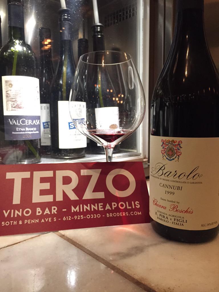 CharlieBroder's tweet image. Thank you for a beautiful #barolo #cannubi @Chiara_Boschis Come visit when you're in town 🍷 #partylikeits1999