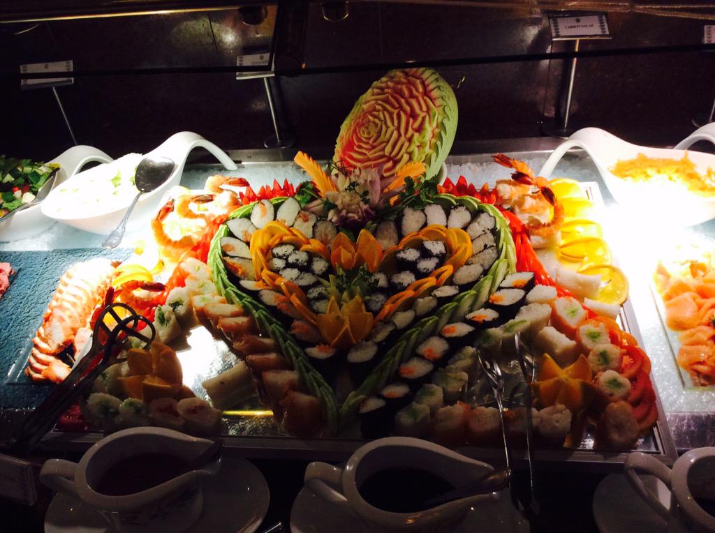 kampalaserena's tweet photo. Start off your dinner date with this irresistible spread. #activestations #SushiBar #Shawarma #BBQ  #Surf&amp;Turf 2nite. http://t.co/VDYnzdg3j2