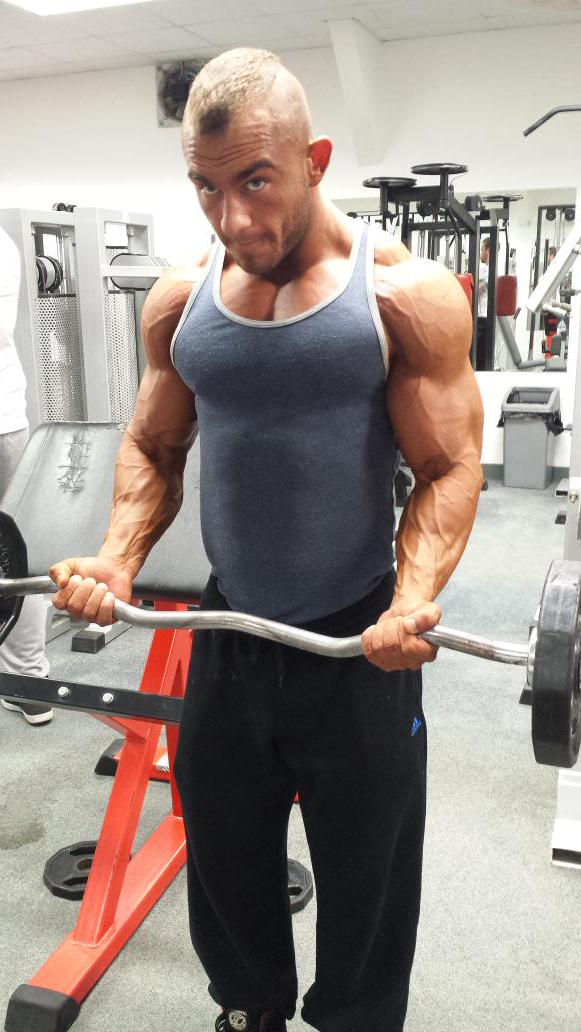 Alan_MuscleXces's tweet photo. Bi's with Ross Kerr http://t.co/PgUoIwhxSx