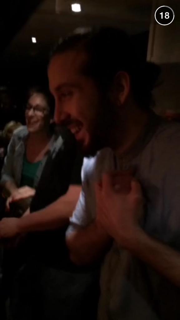 ITS MY HUSBANDS BIRTHDAY AWH IM CRYING HAPPY BIRYHDAY AVI I LOVE YOU AND MISS YOU     