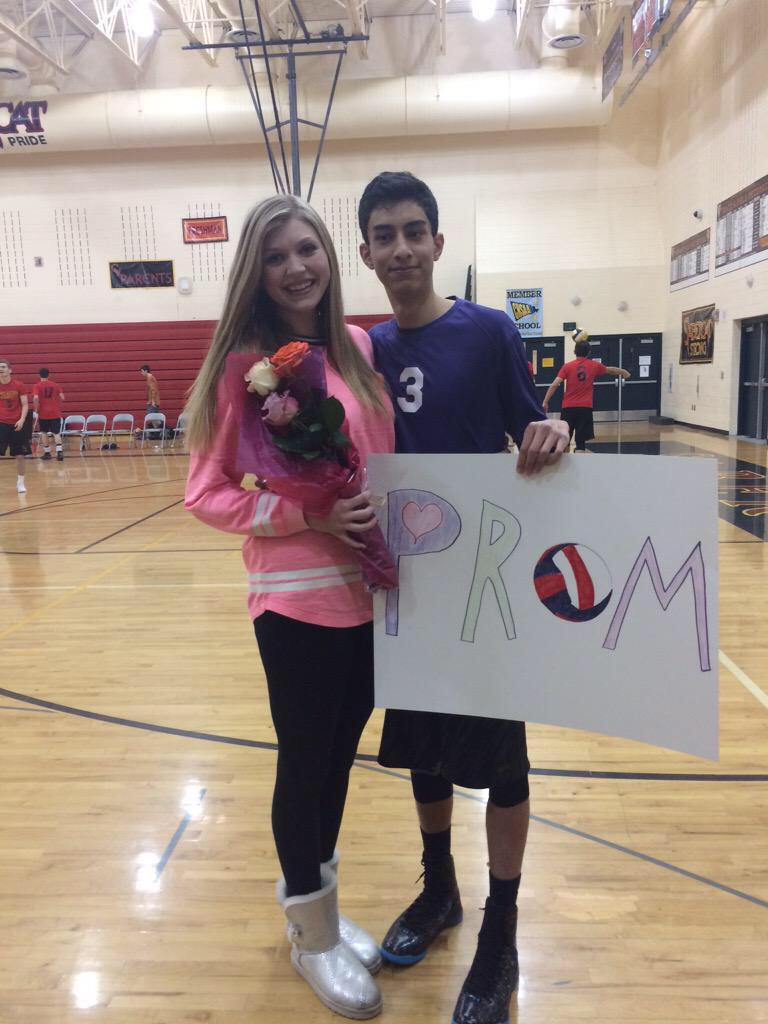 DC Promposals tweet media