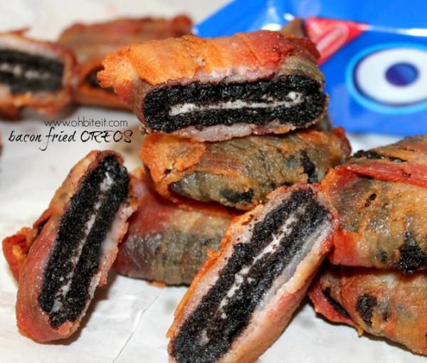 Mphoe_4's tweet photo. Err... so these ones are not to be dunked neh? RT @DJFreshSA Bacon fried Oreos… LOOKS yum!!! http://t.co/6Q6OquITxW