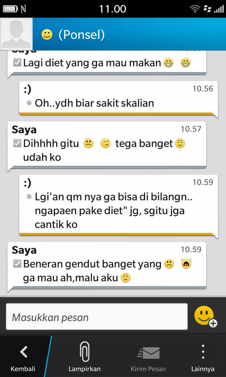 Desty_ntii's tweet photo. Perhatian yang tersembunyi :D :D bikin gregettttttttttt http://t.co/zpS7WzRk8m