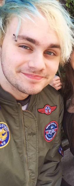 Hi hey hello !! I'm back, i missed you all terribly! ❤❤