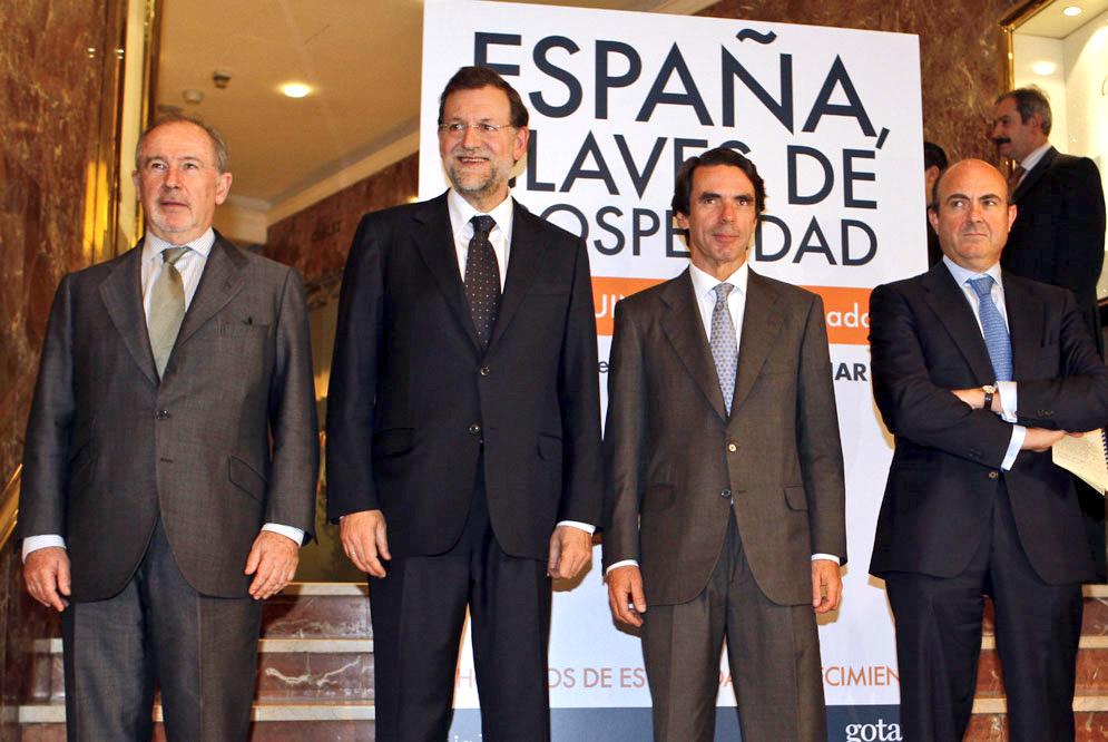 manelmarquez's tweet photo. Recordad que #Aznar #PP calificó a RodrigoRato de "mejor ministro de Economía" de #España y que millones les votaron! http://t.co/zZHt4pd7eV