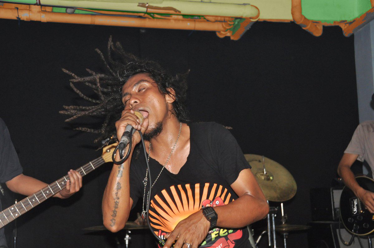 Uprisingreggae's tweet photo. RINDU TEBAL .@kikikavestyan @marc0ys @Ngayi_iyank @churutjimbawe @AbbayStuck http://t.co/uqt8KqibAk