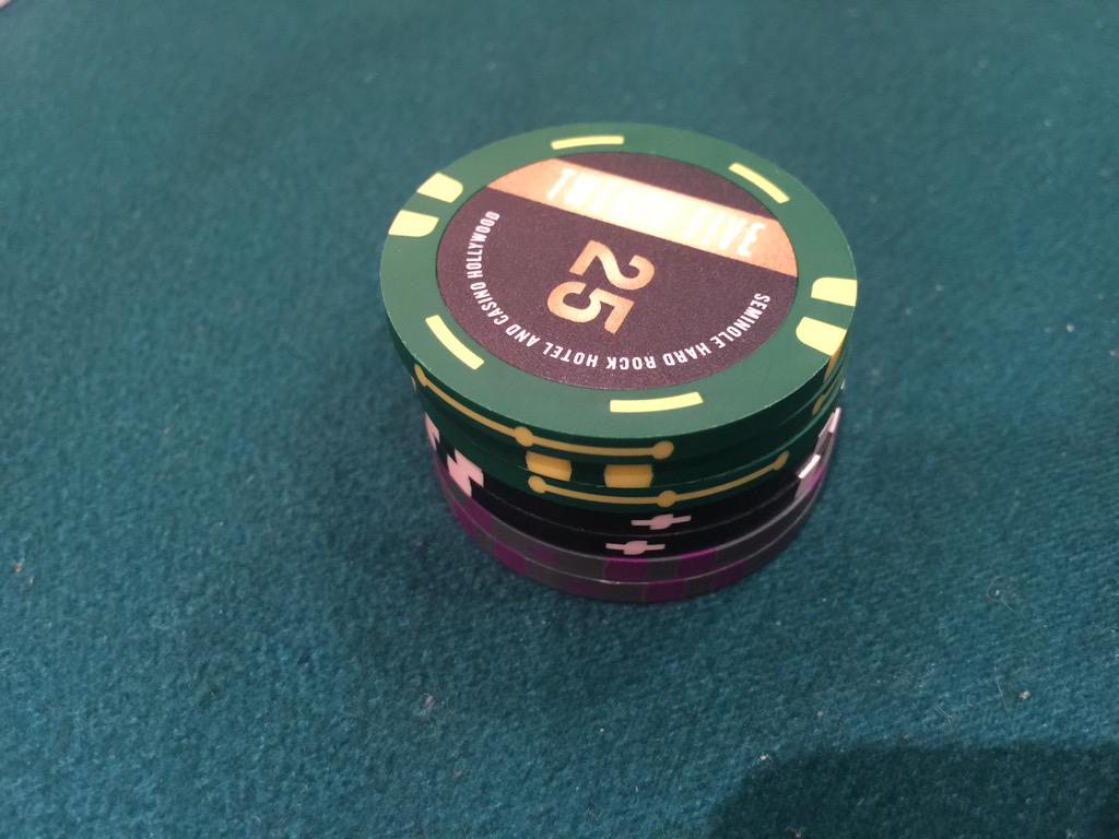 SilkyTheLuckbox's tweet image. Sat on this stack for 2 hrs, ran it up to 34k, then busto set over set, back Saturday #shortstackninja #gotcut #shrpo