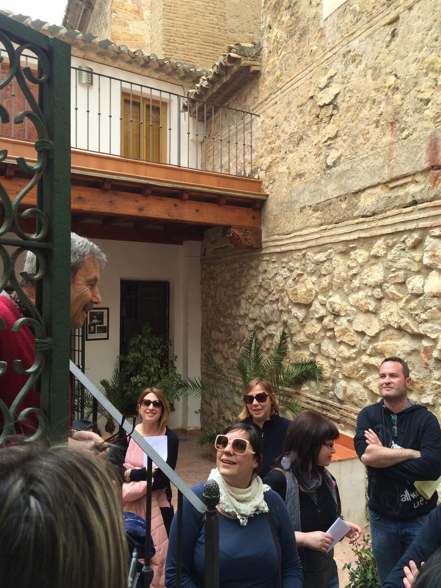 tallerturismula's tweet photo. Fotos de ayer de nuestra visita guiada. Hoy continuamos con ella!! @turismodemula #Mula http://t.co/xnkR2gzMPT
