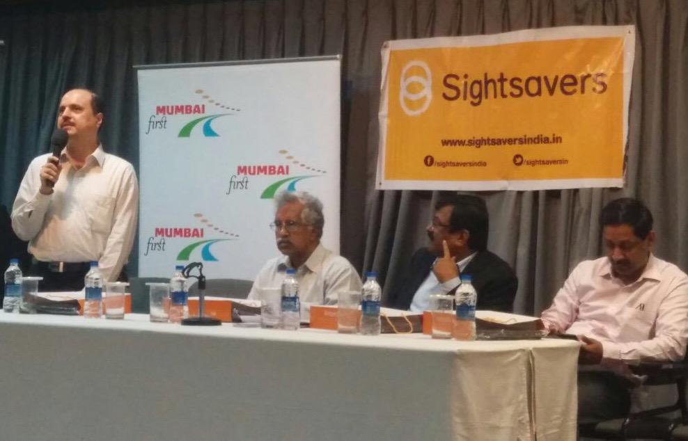 XRCVC's tweet image. Dr. Sam Taraporevala, Director #XRCVC addressing the audience and capturing the journey of #Onboard. #OnboardDemo