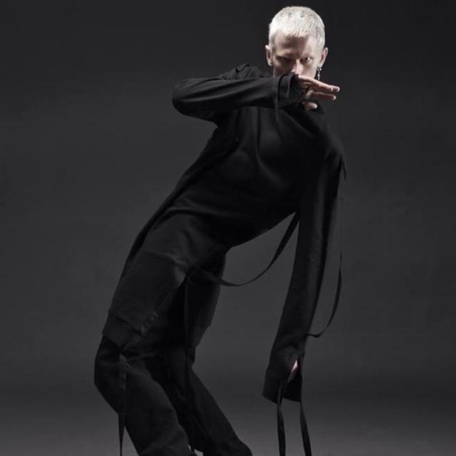 theuncnvntional's tweet image. &apos;VILLIAN&apos; The AW/15 Collection by WIKTOR #WIKTOR #aw15 #unconventional #madebyhand #luxury #limited #avantgarde #pr…