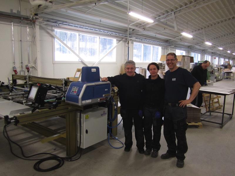 LaminaSystem's tweet photo. Er-Pahvityö
Lamina installed a Gluer 2200 2 OP, with two glue guns at a sheet plant in Finland http://t.co/fTSuXfKNHp