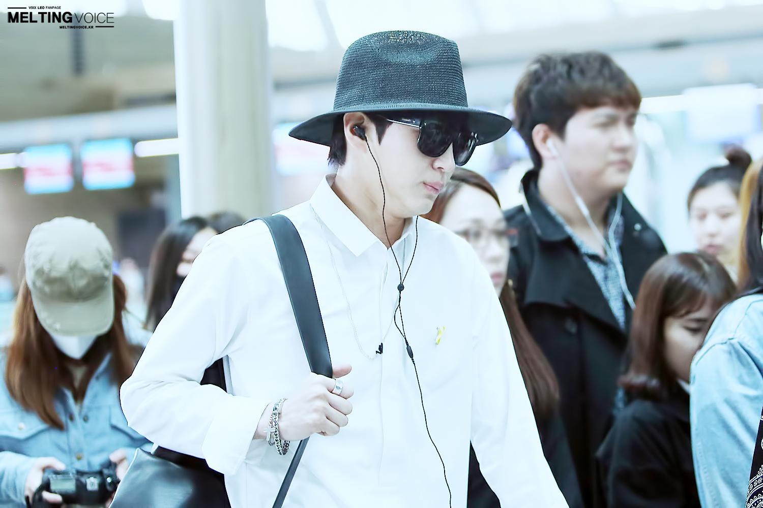 CCxuGb_VAAArV-O.jpg:large