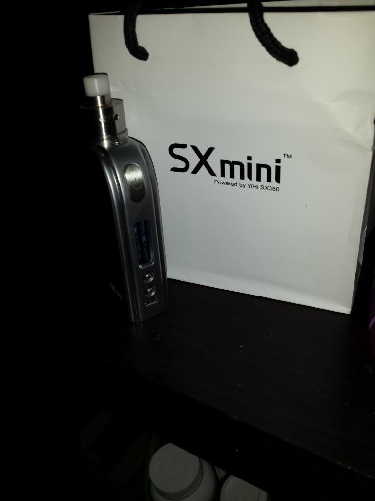 Monica_RedHot's tweet photo. To all my vapers - luvin my sx mini m class! 💨💨 #vaping #ecigs http://t.co/RTKcN2EWv4